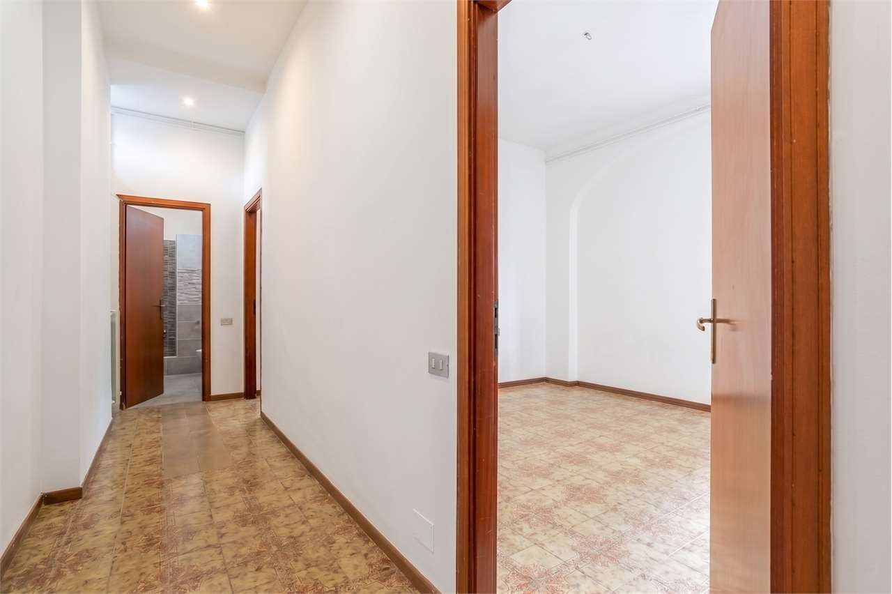 VENDITA 3 Locali, Brembate, 120.000 Euro