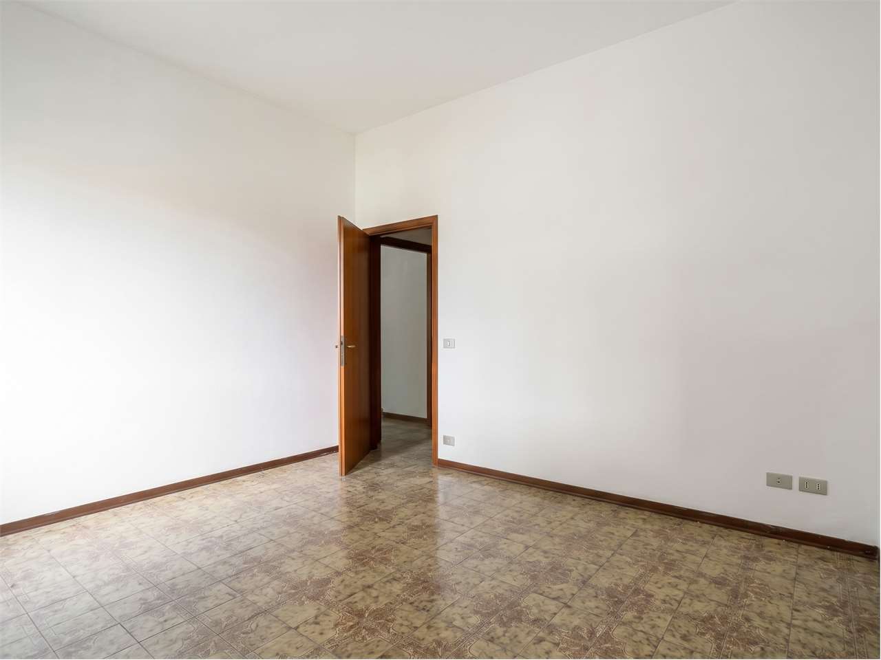 VENDITA 3 Locali, Brembate, 120.000 Euro