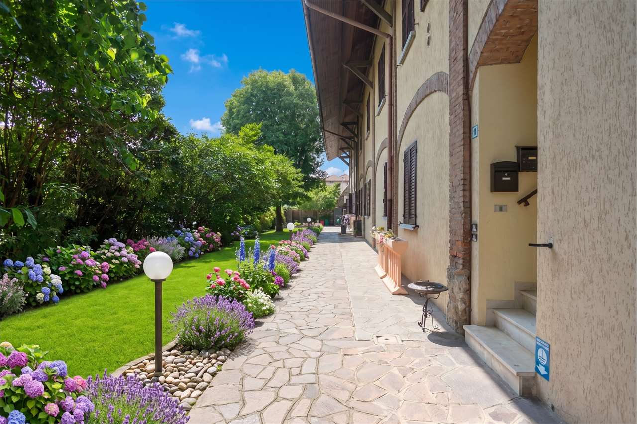 VENDITA 3 Locali, Brembate, 120.000 Euro
