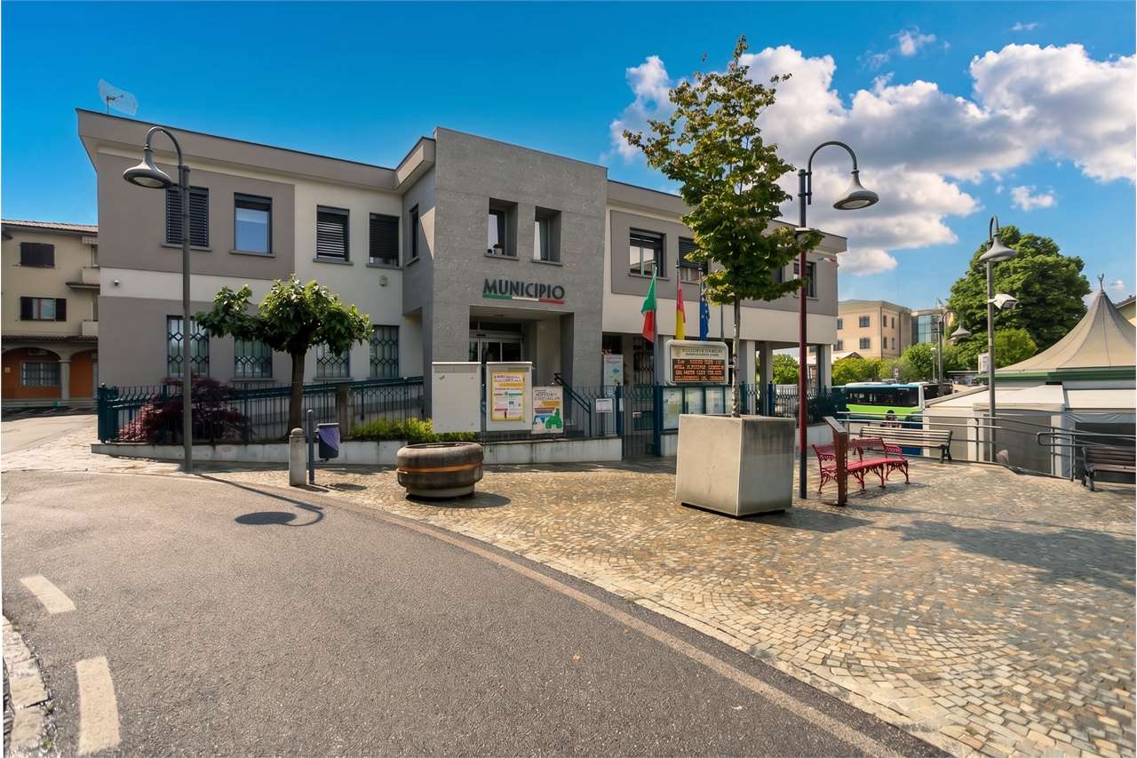 VENDITA 3 Locali, Brembate, 120.000 Euro