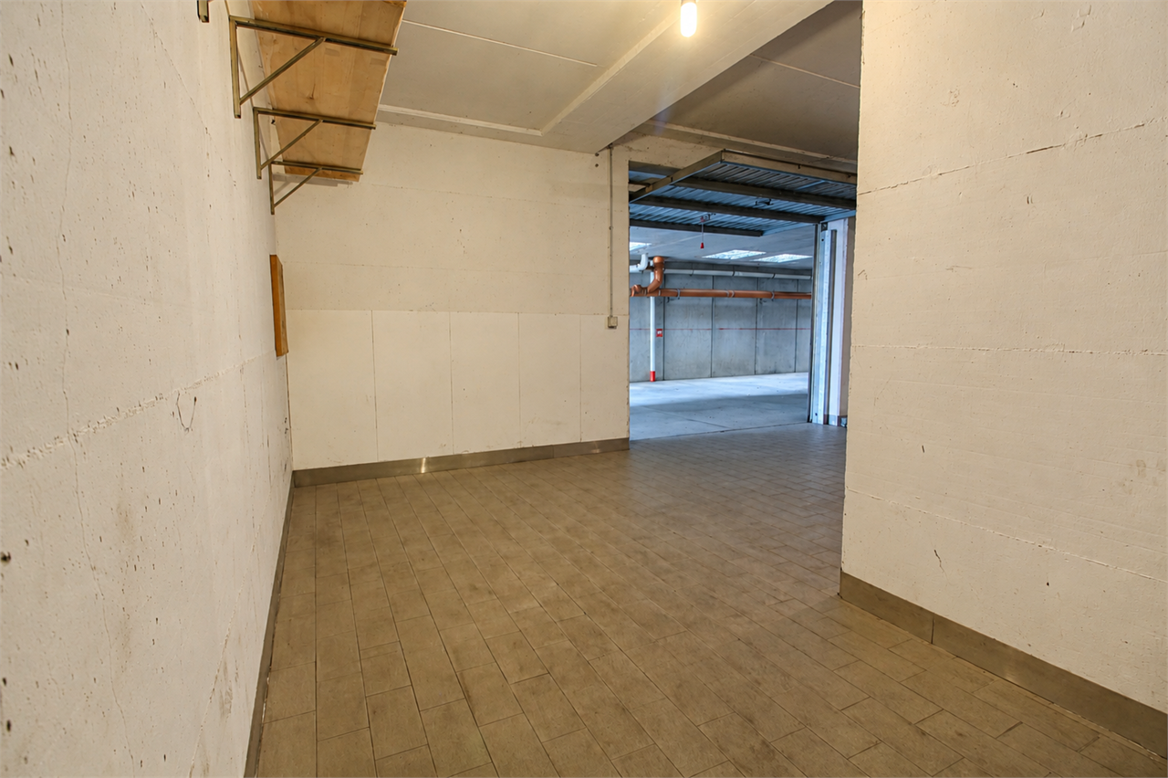 VENDITA Box, Trezzano Rosa, 23.000 Euro