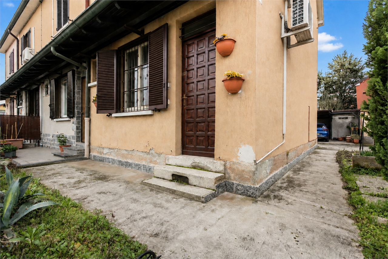 VENDITA Villetta schiera, Roncello, 152.000 Euro