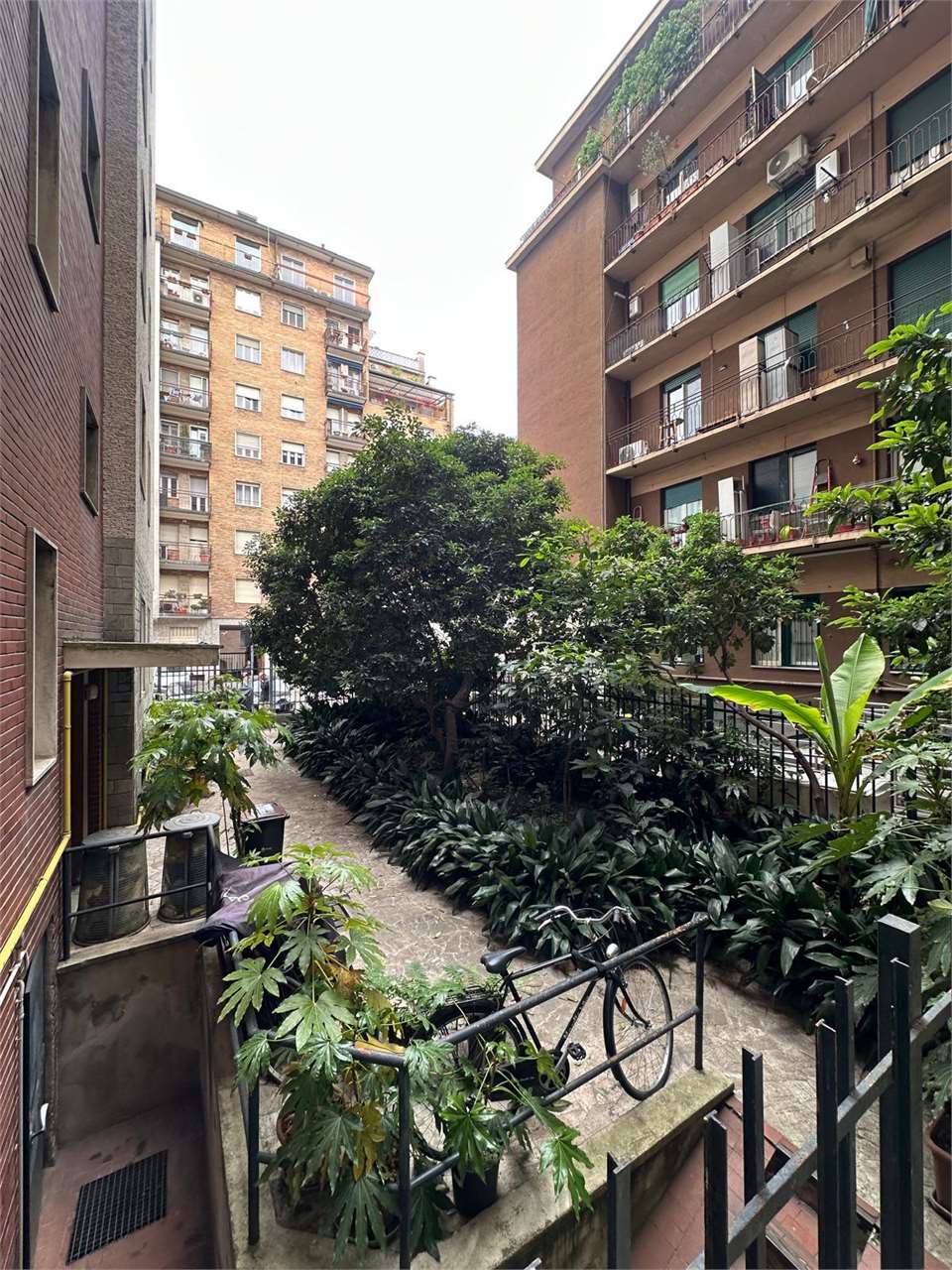 VENDITA 2 Locali, Milano, 299.800 Euro