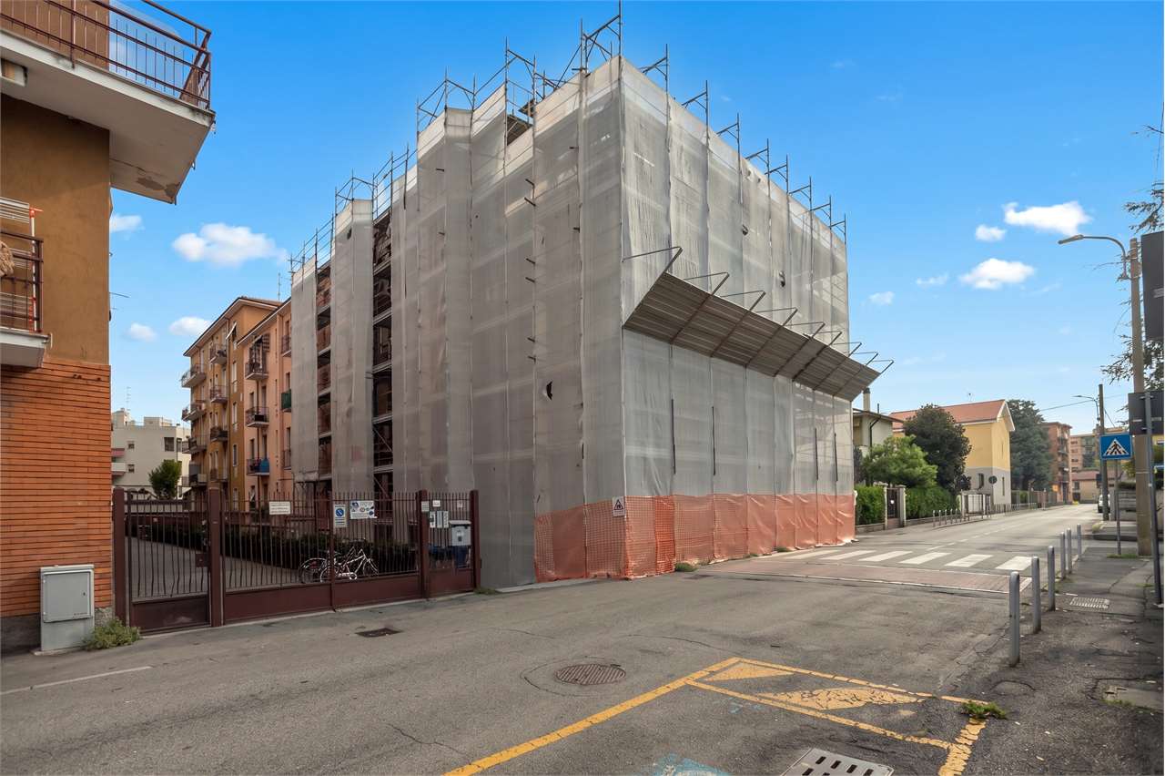 VENDITA 2 Locali, Monza, 157.000 Euro