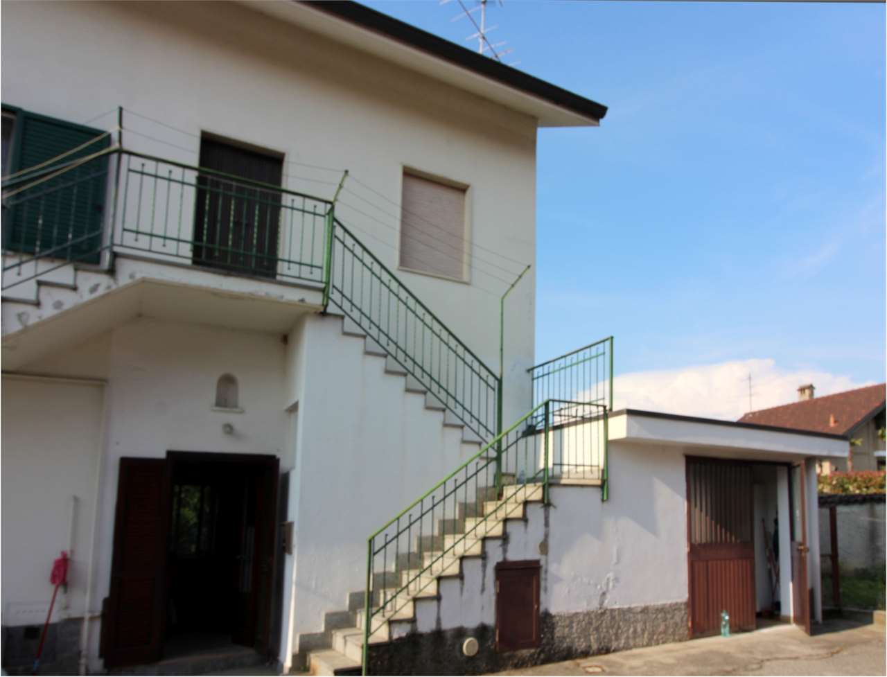VENDITA 2 Locali, Roncello, 62.000 Euro