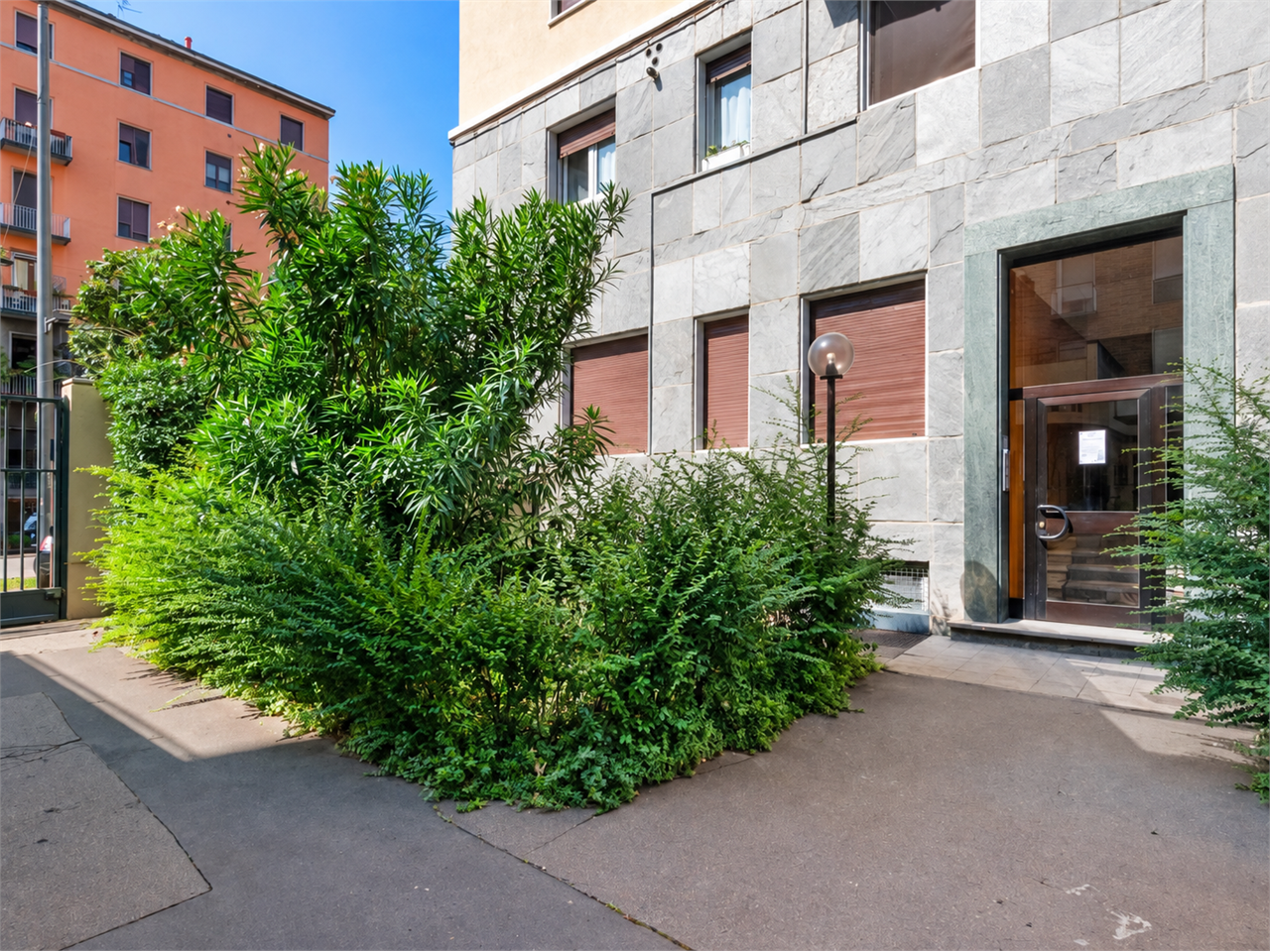 VENDITA 2 Locali, Milano, 299.800 Euro