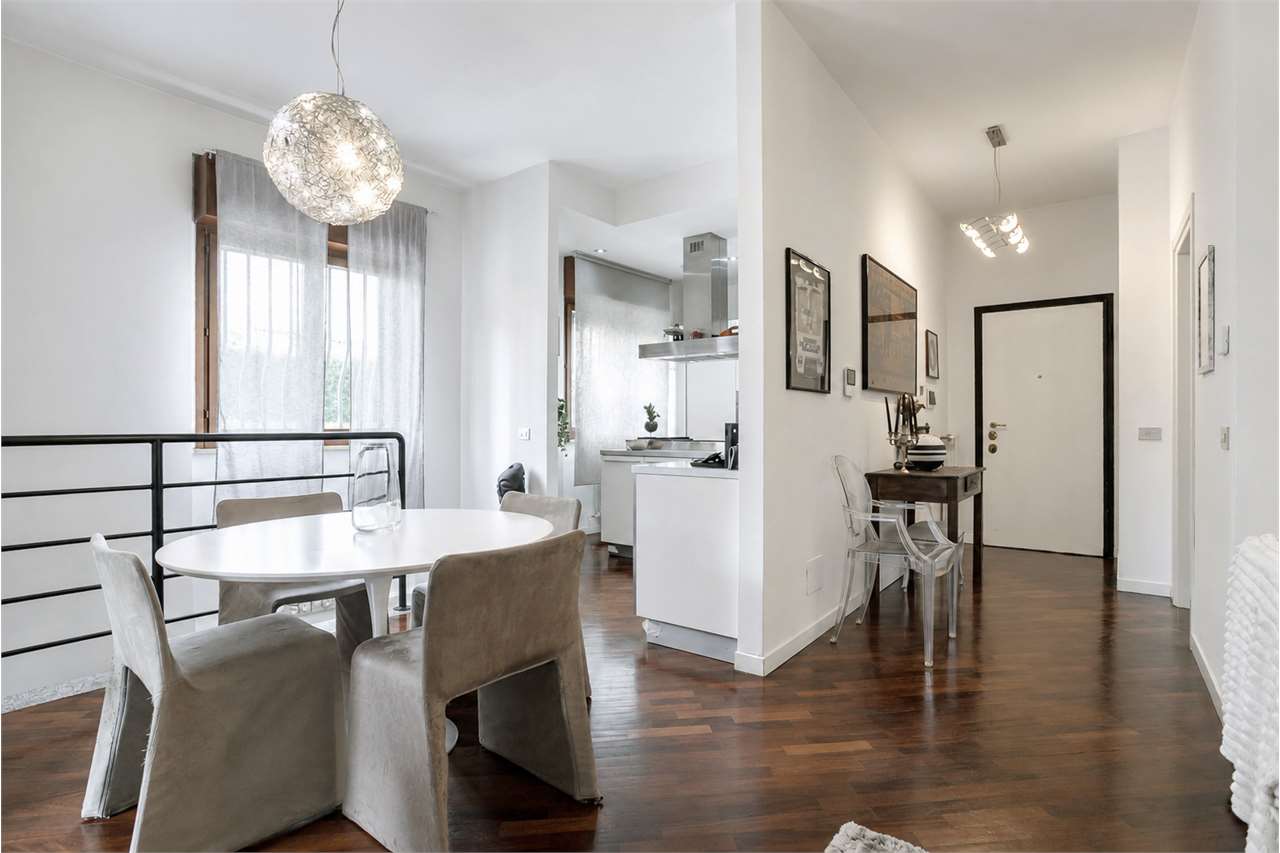 VENDITA 3 Locali, Monza, 398.000 Euro