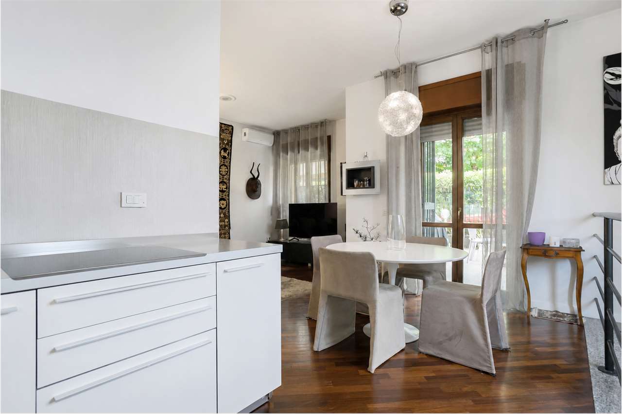VENDITA 3 Locali, Monza, 398.000 Euro