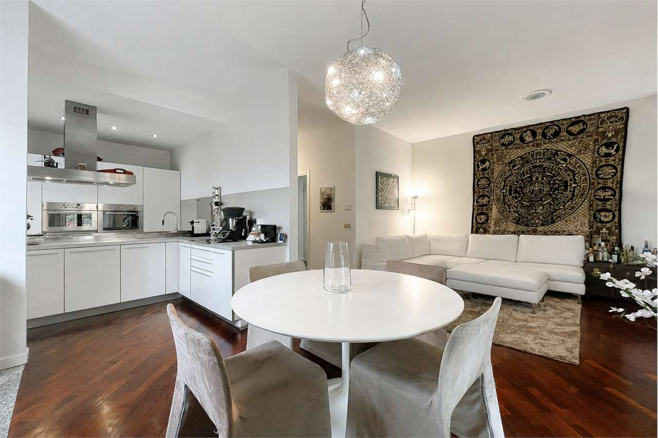 VENDITA 3 Locali, Monza, 398.000 Euro