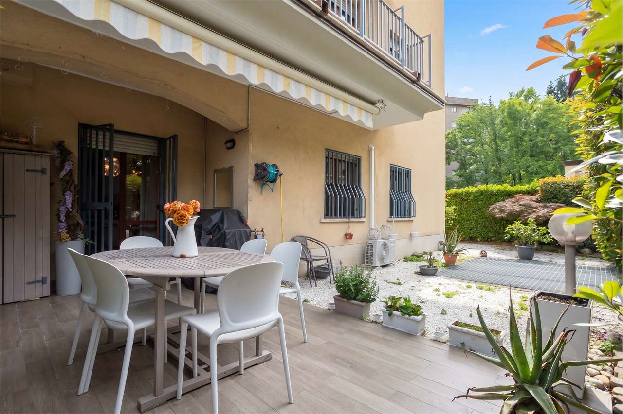 VENDITA 3 Locali, Monza, 398.000 Euro