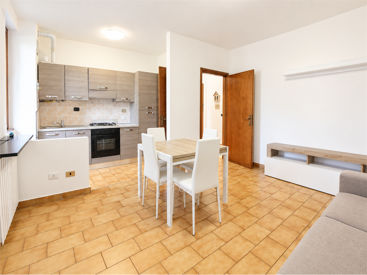 AFFITTO 2 Locali, Basiano, 580 Euro