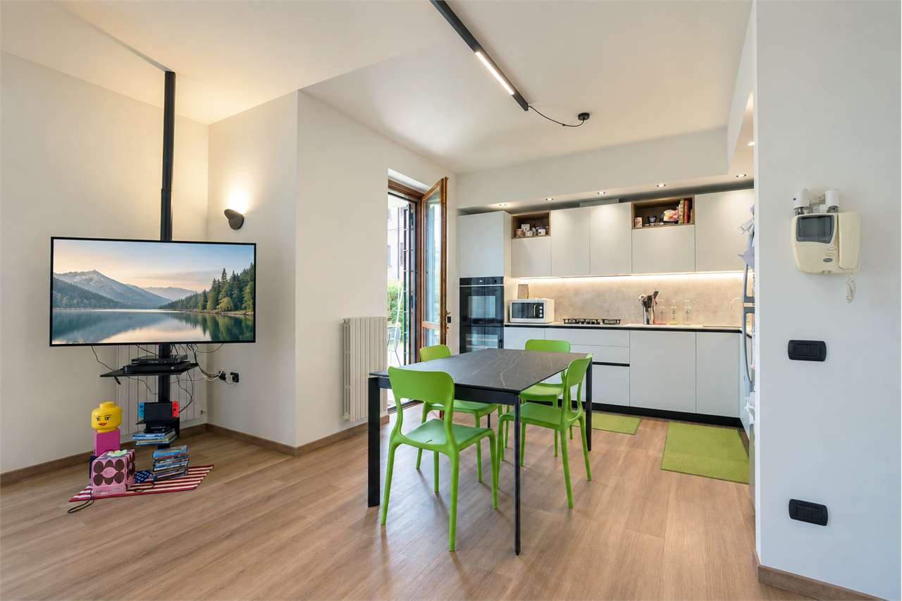 VENDITA 3 Locali, Bernareggio, 268.000 Euro