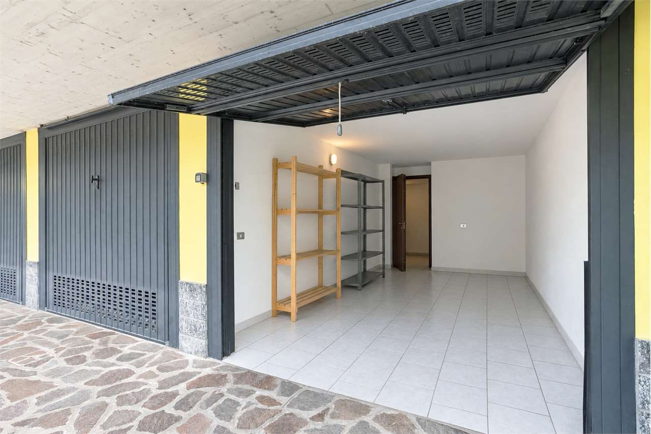 VENDITA 3 Locali, Bernareggio, 268.000 Euro