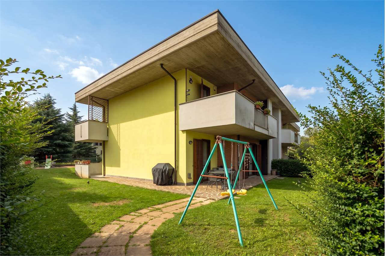VENDITA 3 Locali, Bernareggio, 268.000 Euro