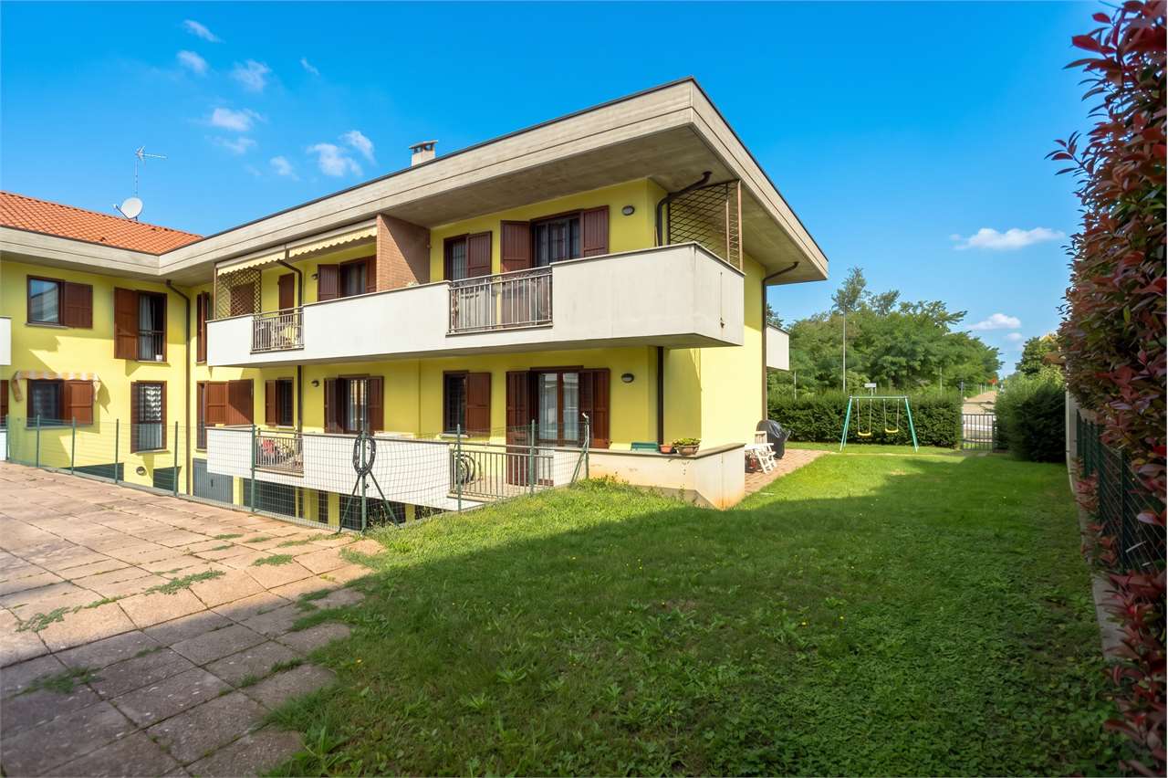 VENDITA 3 Locali, Bernareggio, 268.000 Euro