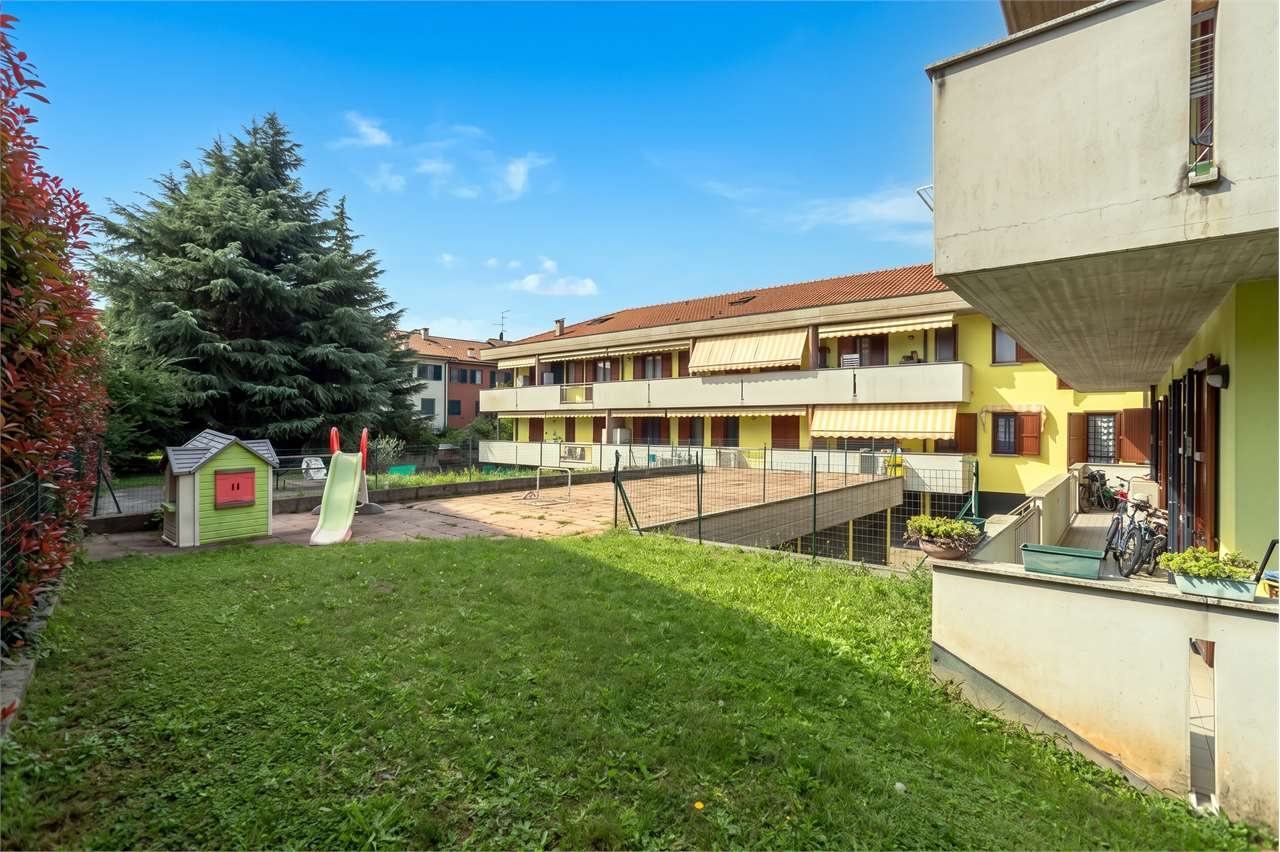 VENDITA 3 Locali, Bernareggio, 268.000 Euro