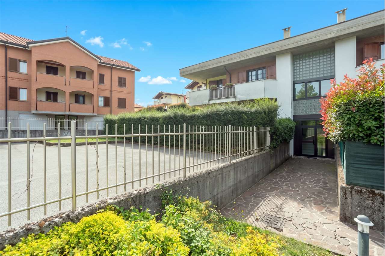 VENDITA 3 Locali, Bernareggio, 268.000 Euro