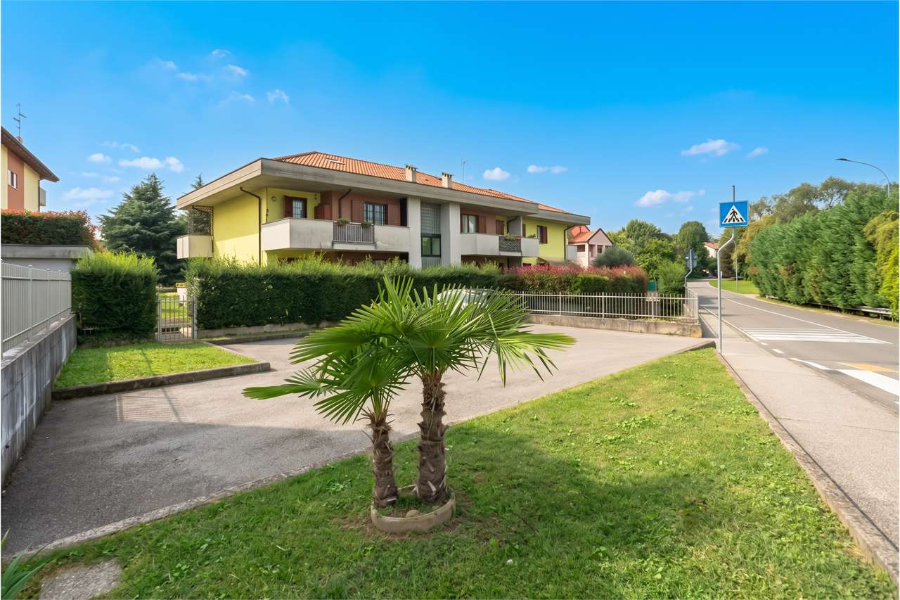 VENDITA 3 Locali, Bernareggio, 268.000 Euro