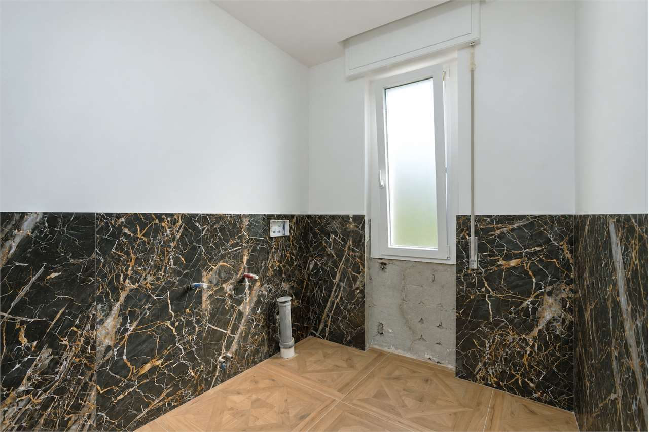 VENDITA 3 Locali, Bergamo, 213.000 Euro