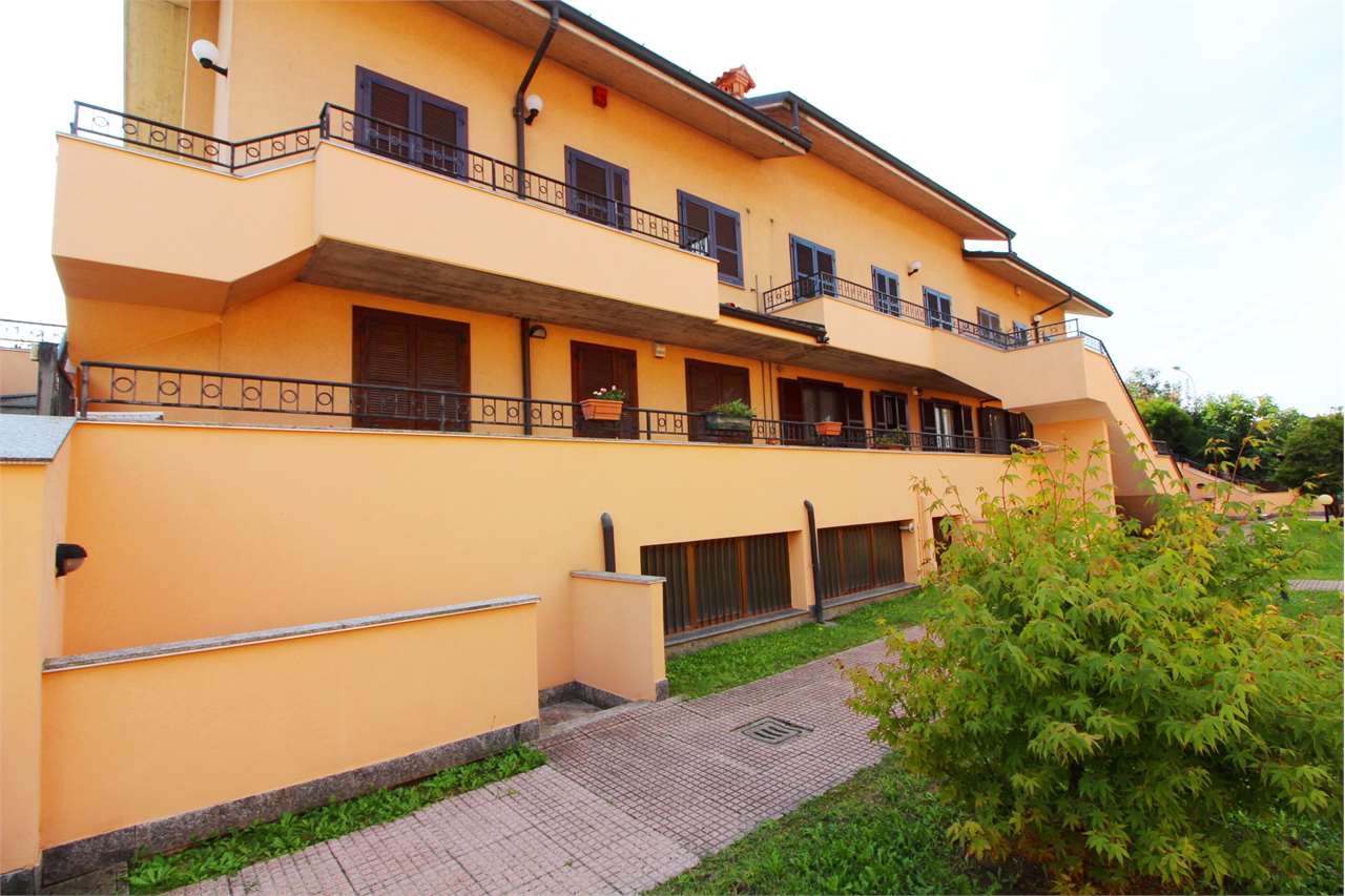 VENDITA 2 Locali, Trezzano Rosa, 50.000 Euro