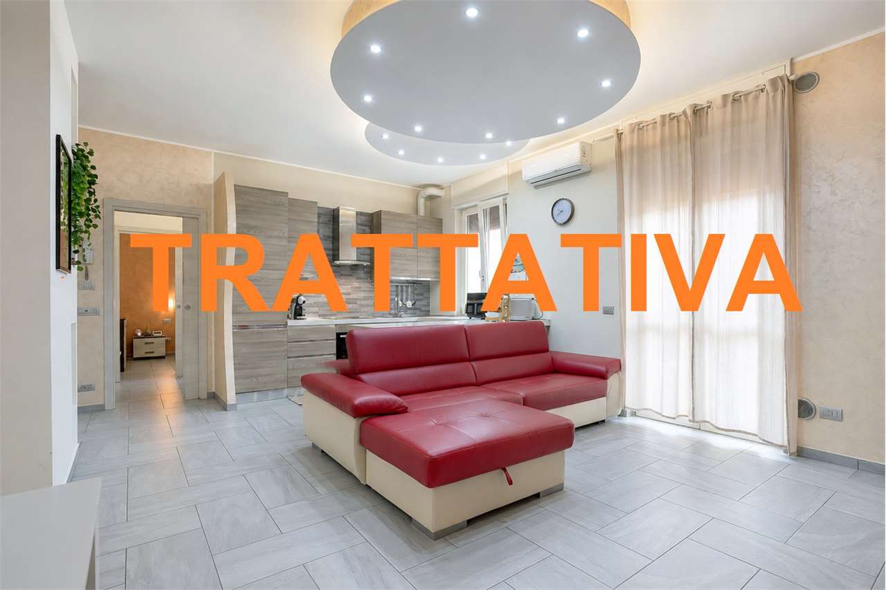 VENDITA 2 Locali, Monza, 157.000 Euro