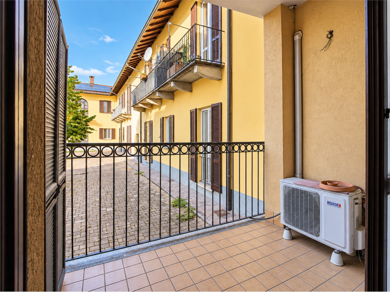AFFITTO Ufficio, Gessate, 1.500 Euro