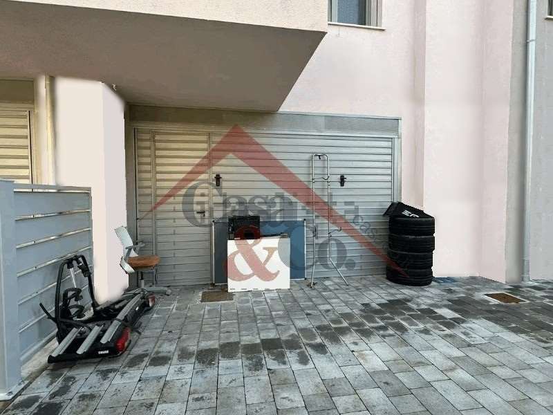 Appartamento in vendita a Modena (MO)