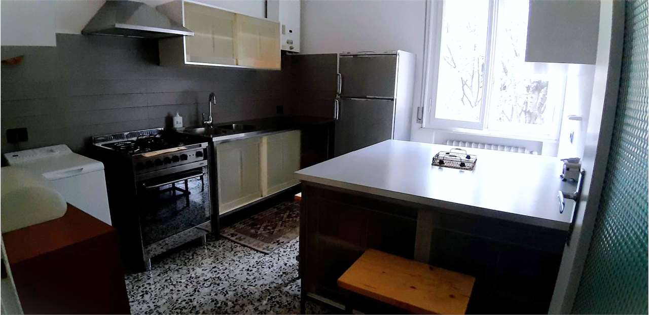 Appartamento in vendita a Modena (MO)