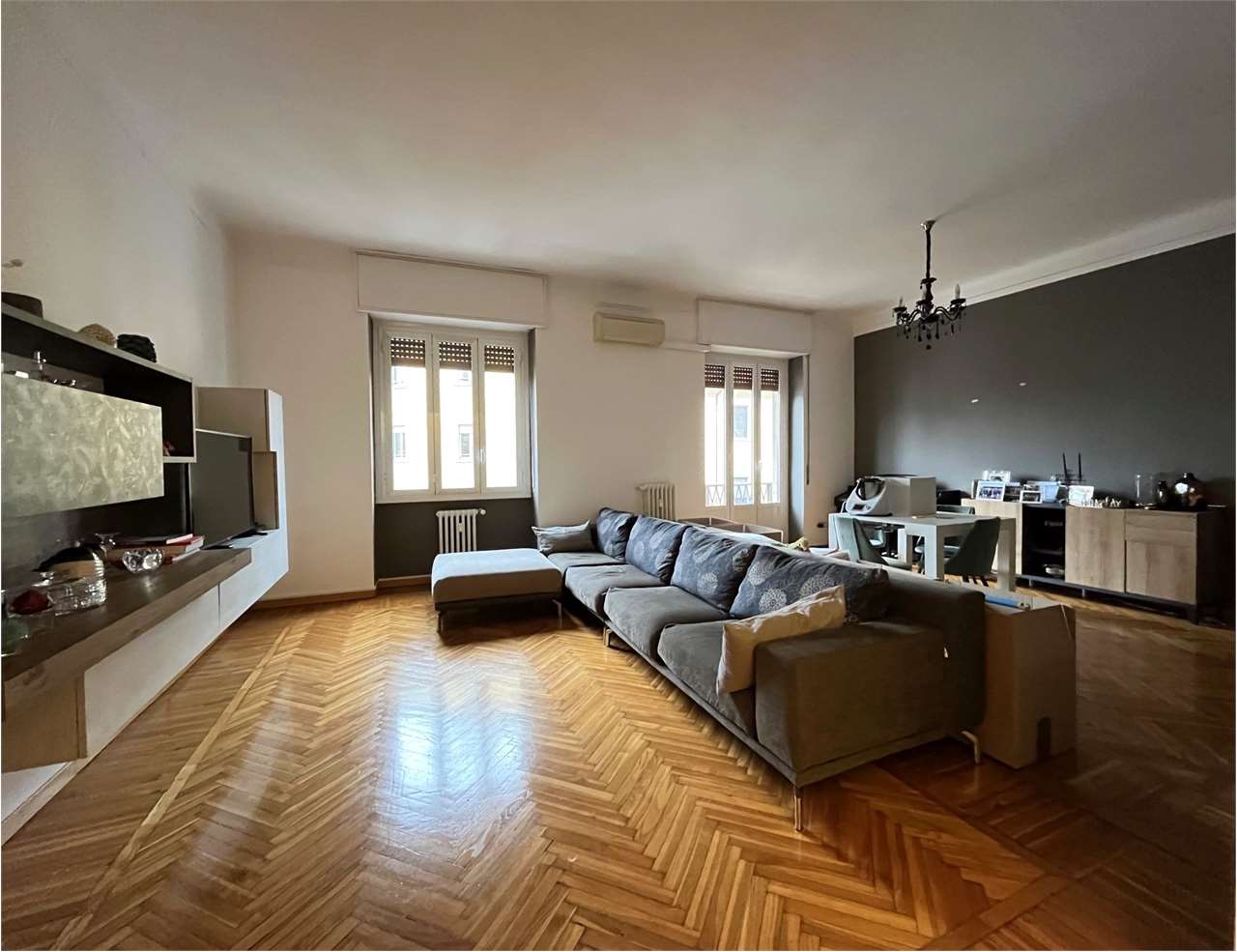 Affitto Quadrilocale Appartamento Milano De Amicis  483575