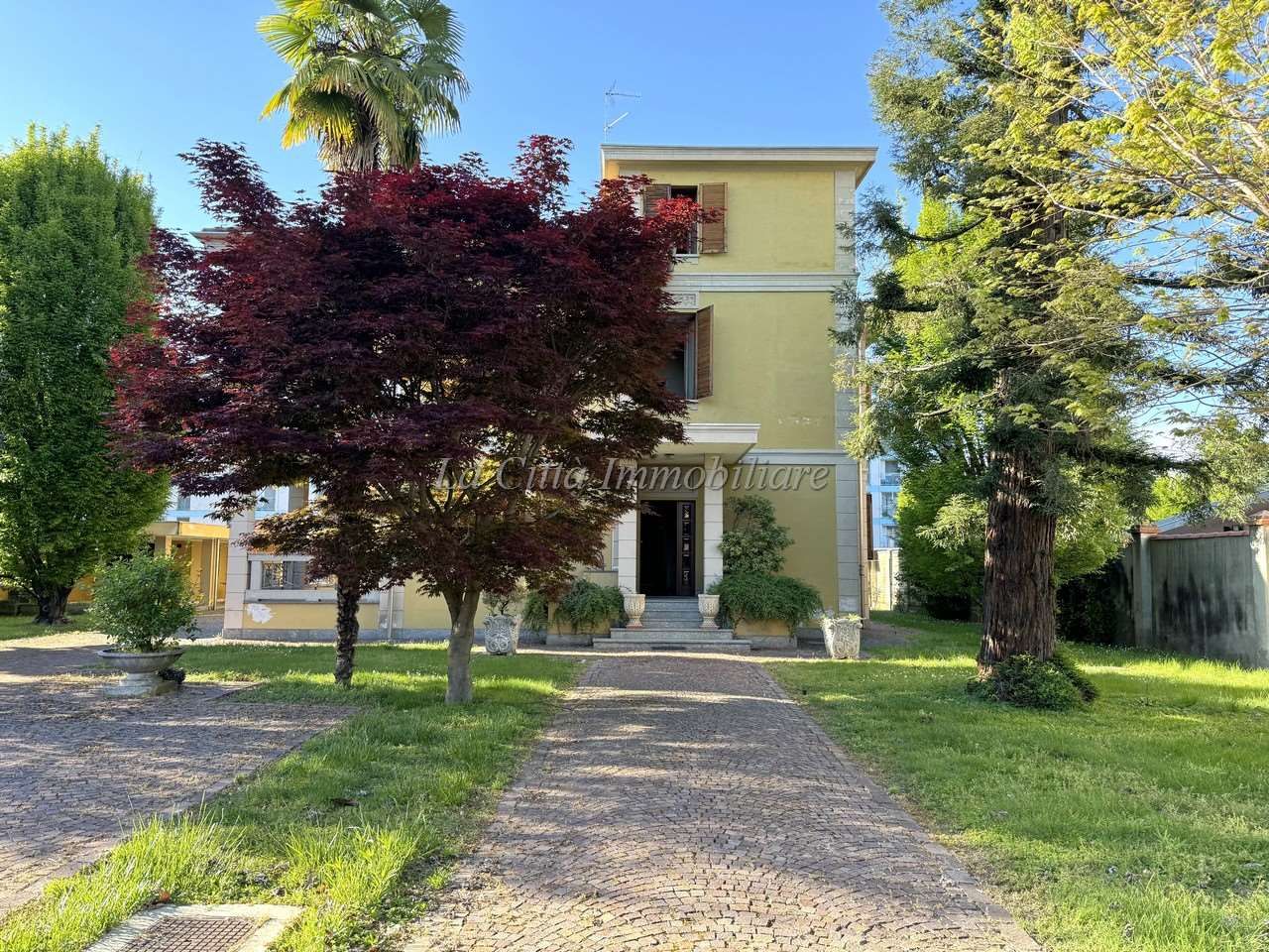 Vendita Palazzo/Palazzina/Stabile Casa/Villa Novara Strada Del Sabbione 38 485510