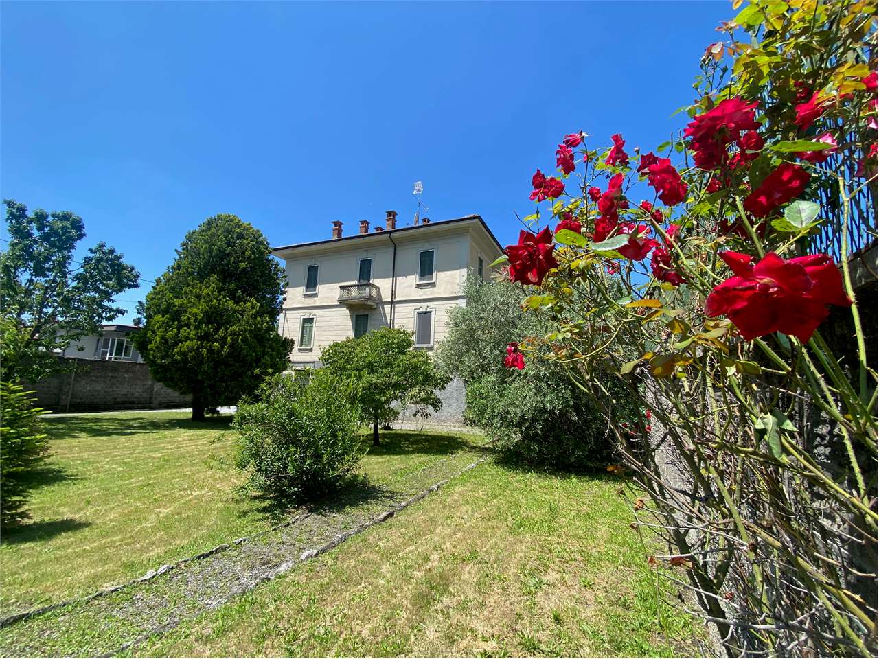 Vendita Villa unifamiliare Casa/Villa Albese con Cassano via Roma 75 436645