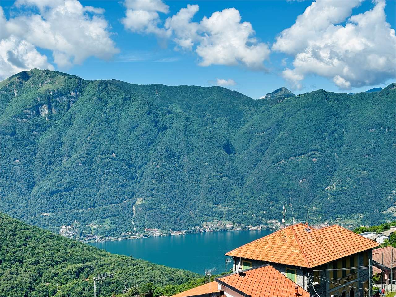 Veleso Vendita 4 o più locali