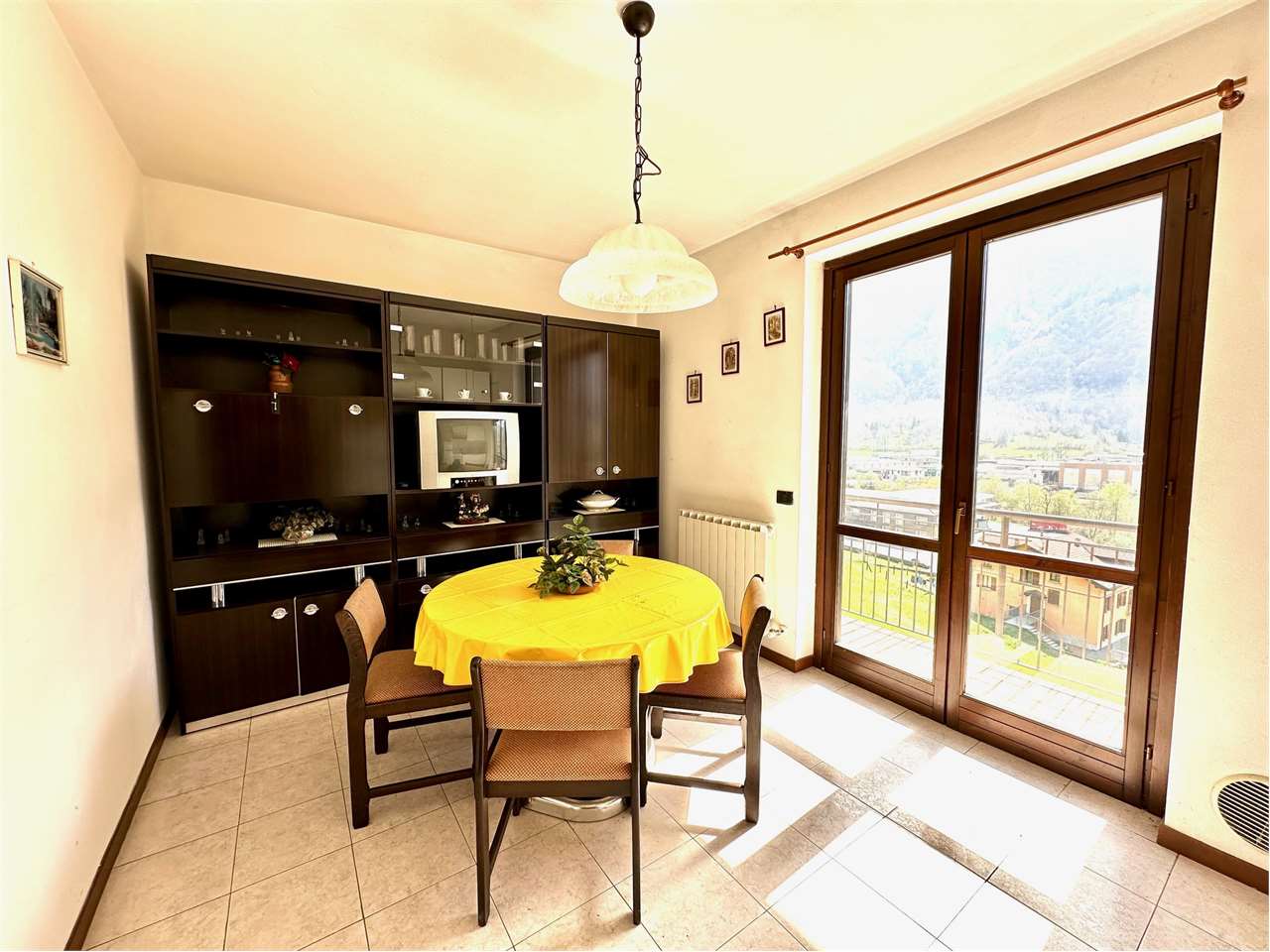 Appartamento in vendita a Primaluna (LC)