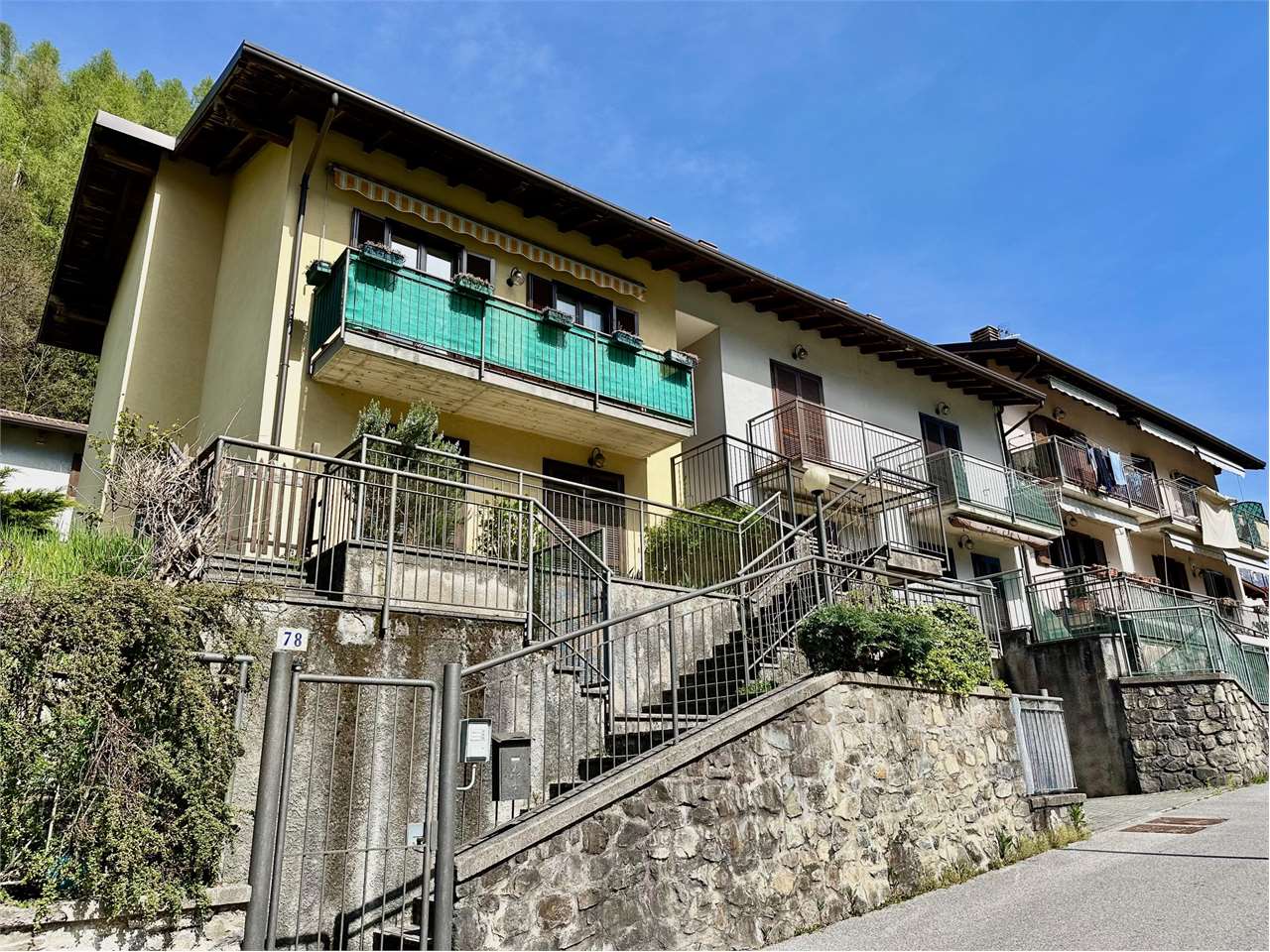 Appartamento in vendita a Primaluna (LC)