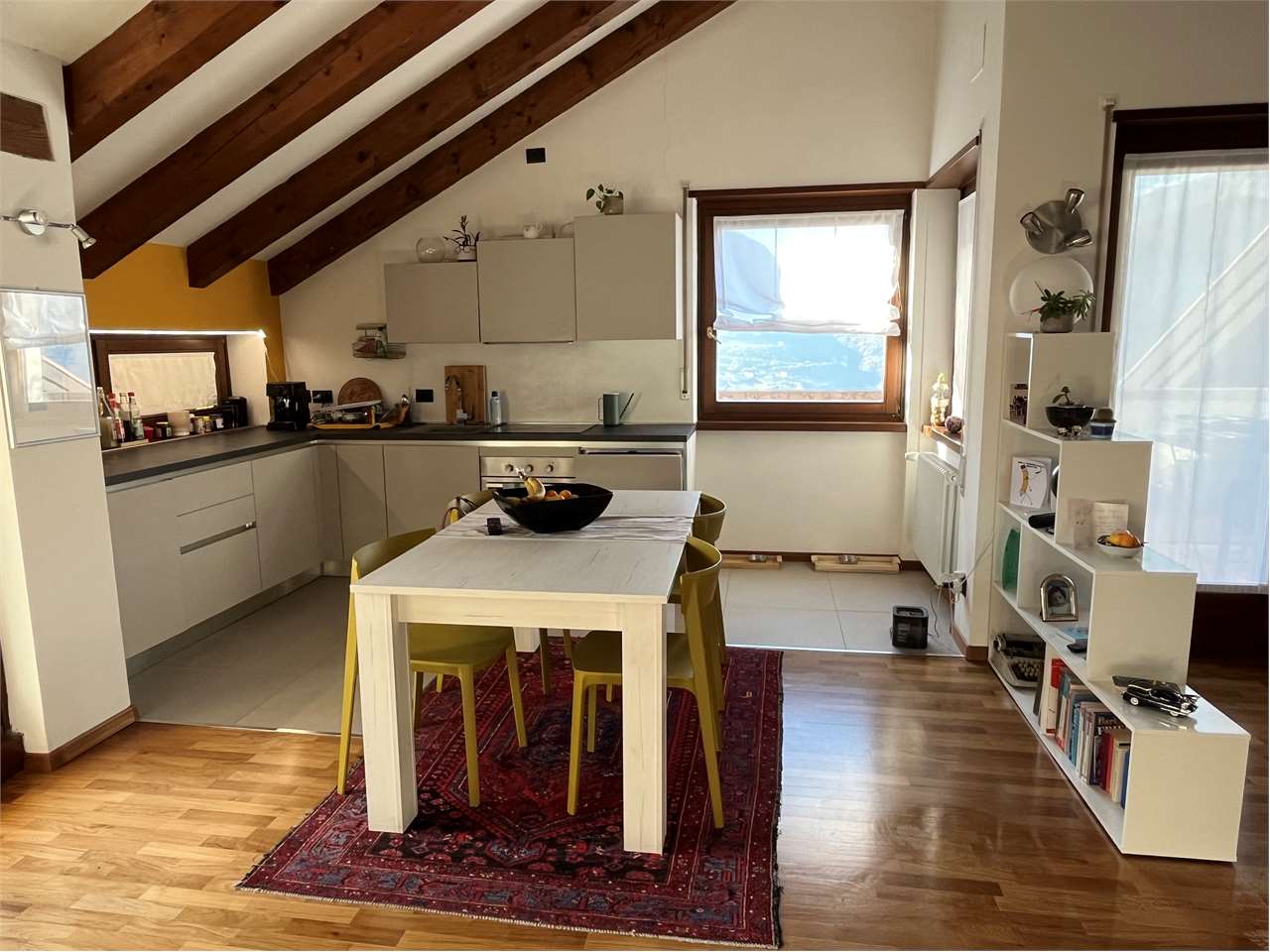 Foto appartamento in vendita a Trento (Trento)