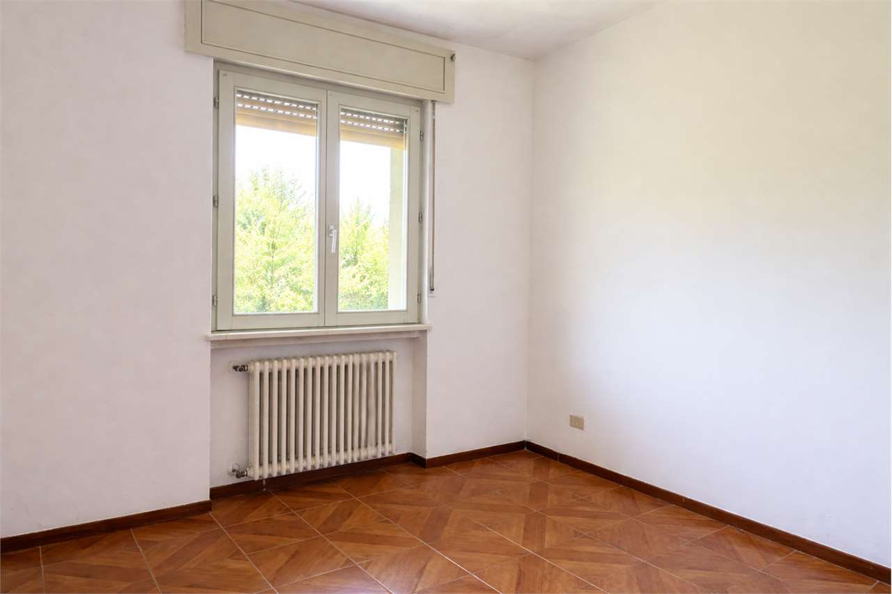 Foto appartamento in vendita a Rovereto (Trento)