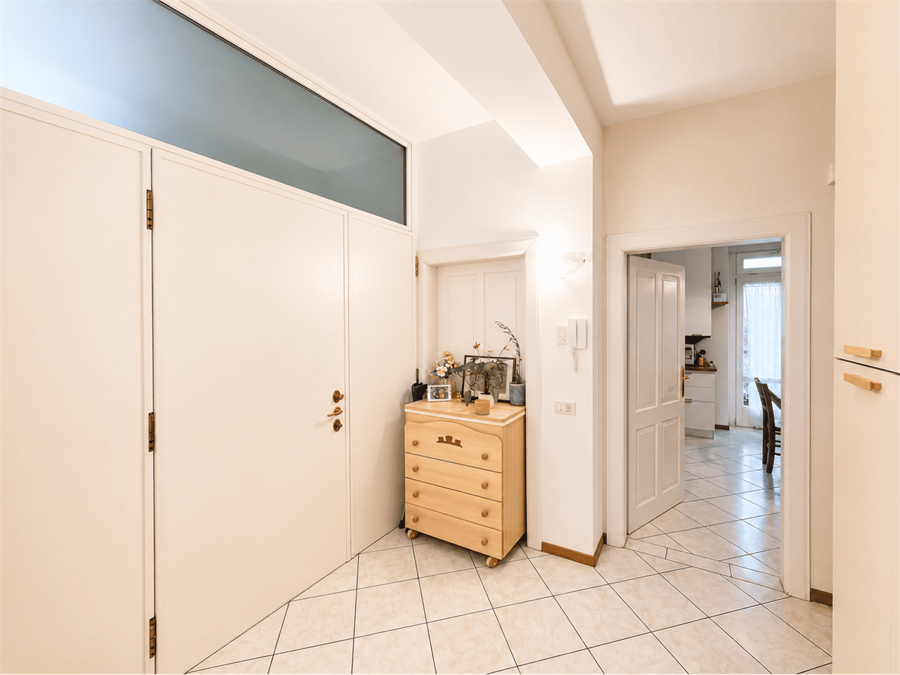 Foto appartamento in vendita a Rovereto (Trento)