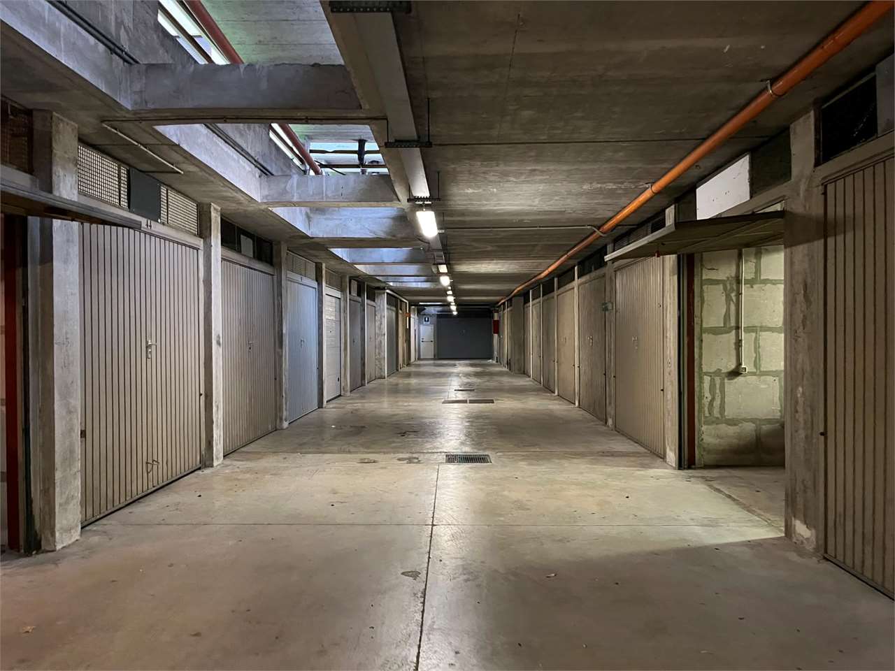Foto box/garage/posto auto in vendita a Trento (Trento)