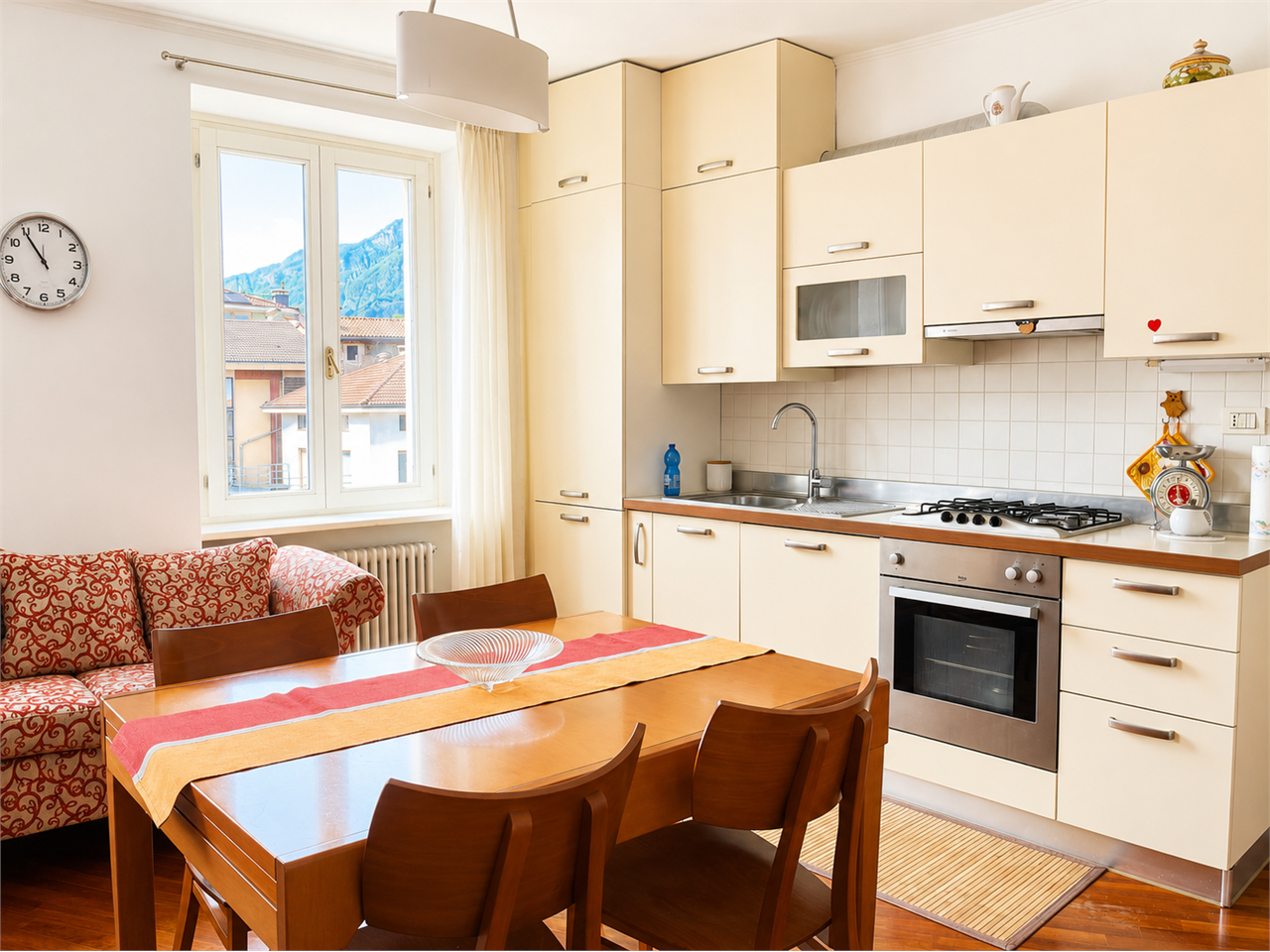 Foto appartamento in vendita a Trento (Trento)