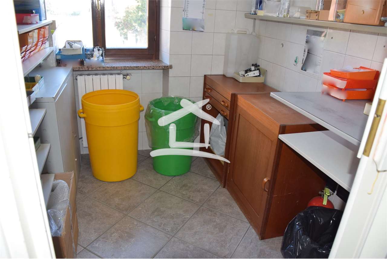 Ufficio in affitto a Testona, Moncalieri (TO)