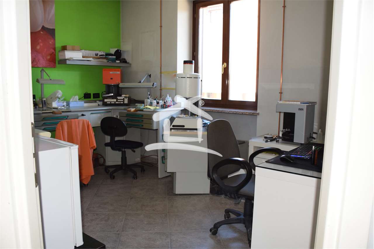 Ufficio in affitto a Testona, Moncalieri (TO)