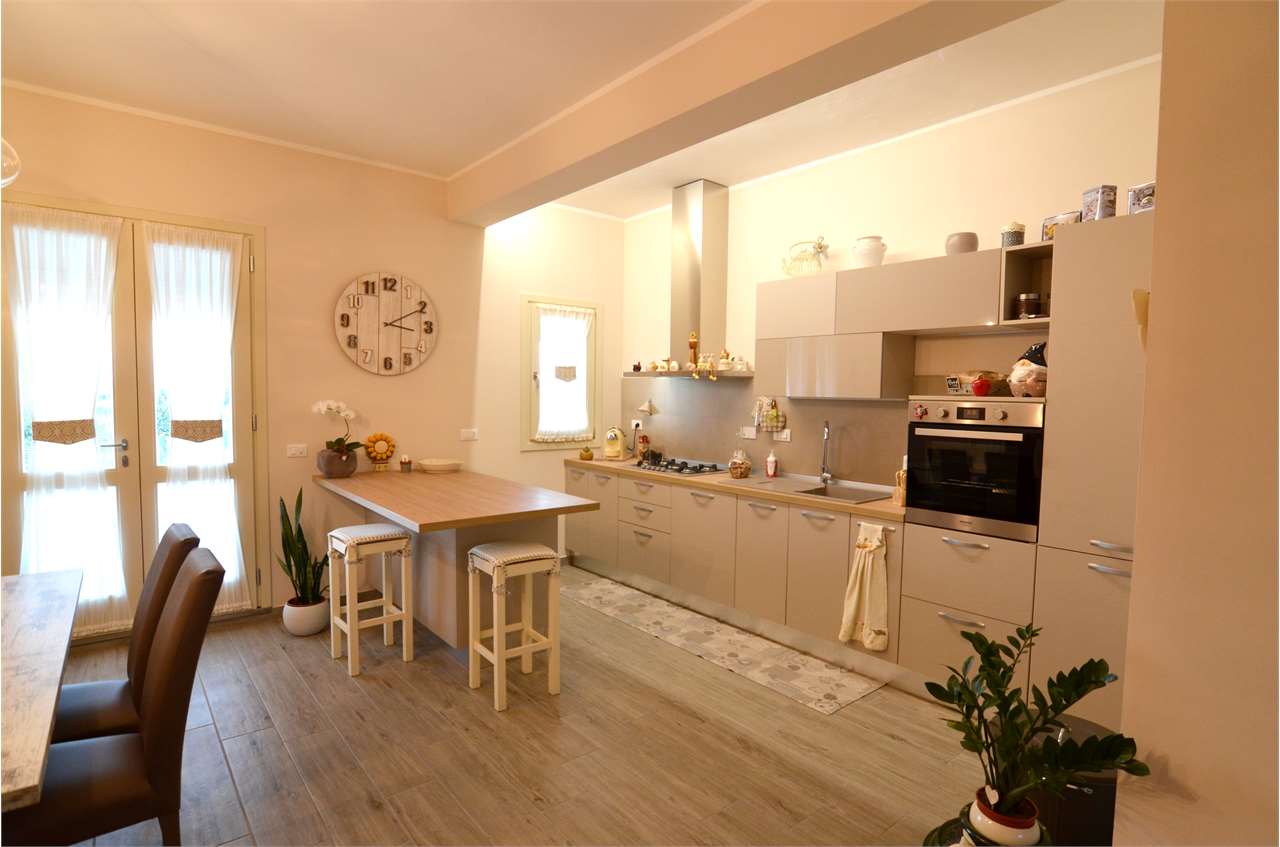 Villa in vendita a Lamporecchio (PT)