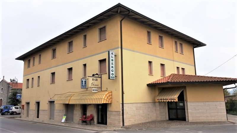 Magione Hotel in vendita a Magione Perugia