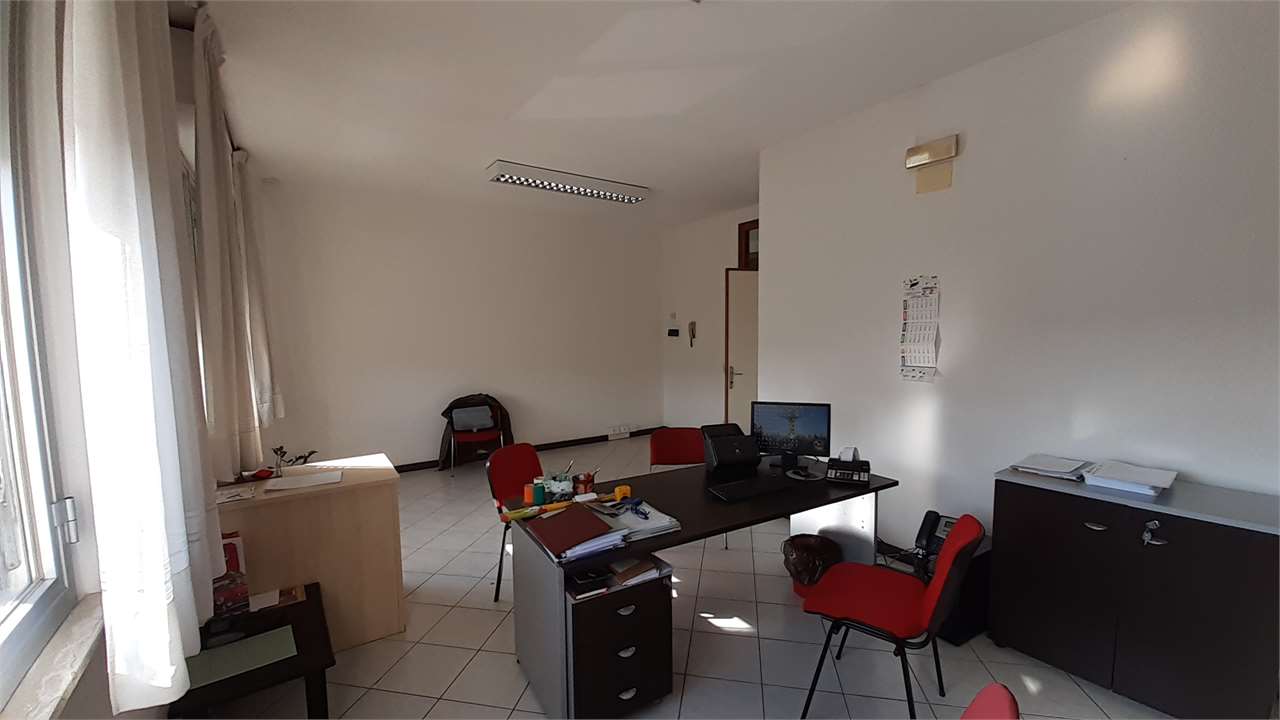 Ufficio Bastia Umbra ufficio A10 Bastia U
