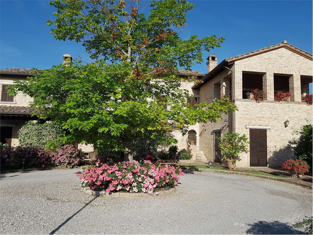 Perugia Perugia Rustico Casale finemente ristrutturato - luxury real estate