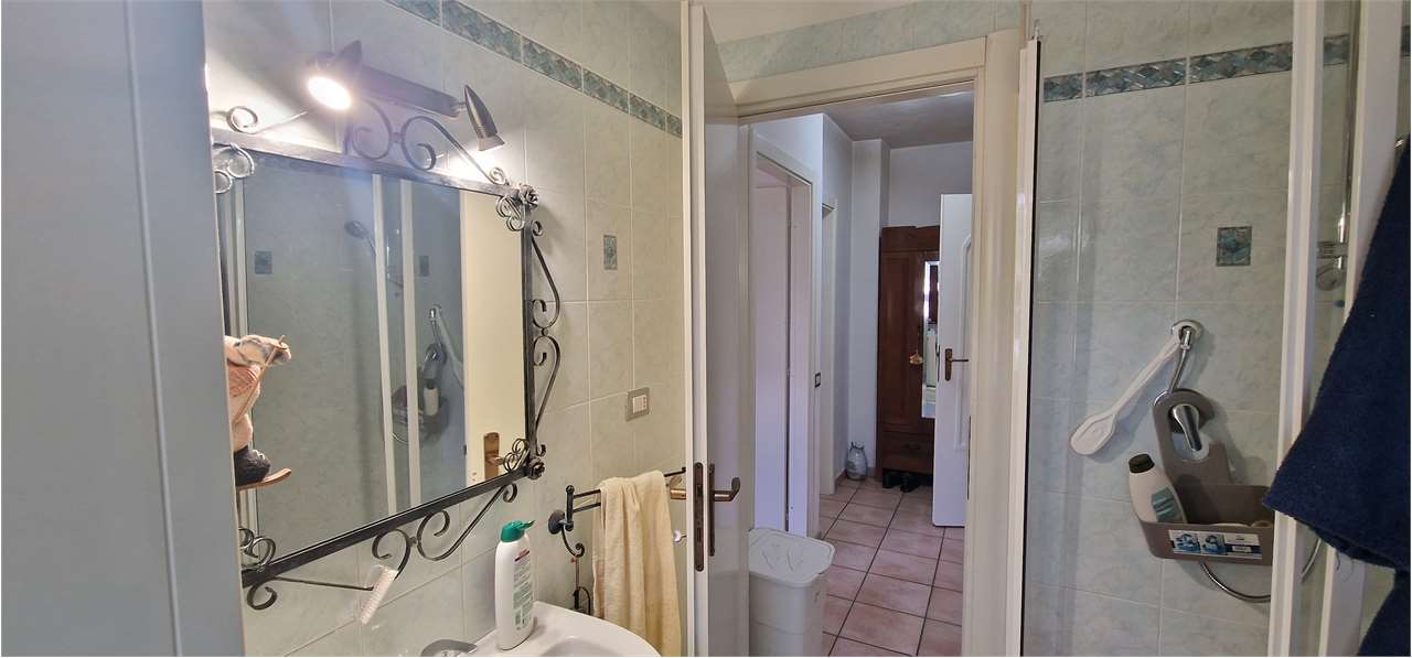 Perugia Fontignano porzione di quadrifamiliare 4 camere.