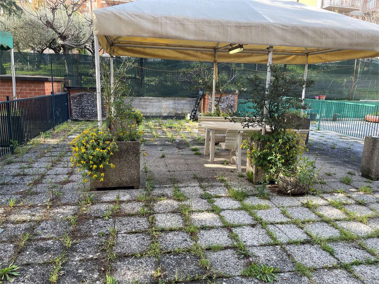 Perugia Ellera, bilocale con giardino