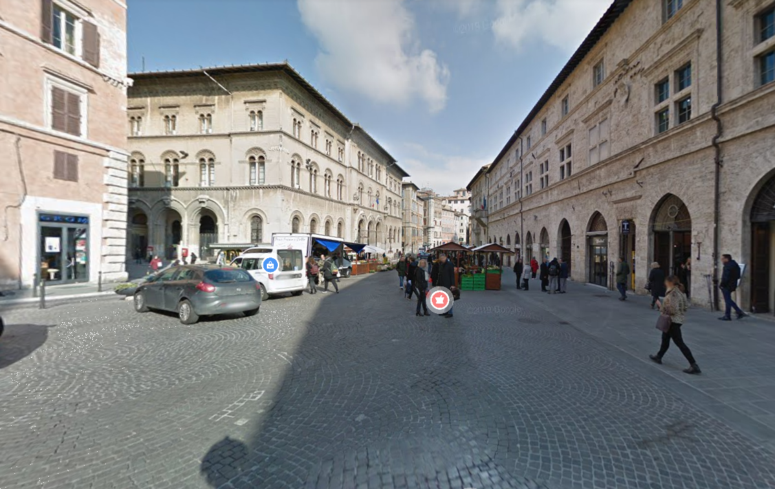 Perugia Centro Storico Perugia vendesi bar gelateria