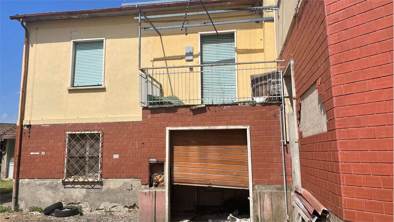 Negozio in vendita a Ponte Felcino, Perugia (PG)