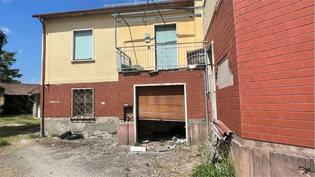 Negozio in vendita a Ponte Felcino, Perugia (PG)
